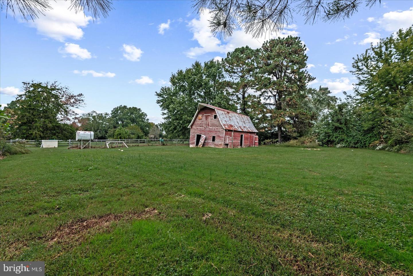 92 FRONT ST, WARSAW, Virginia 22572, 5 Bedrooms Bedrooms, ,3 BathroomsBathrooms,Residential,For sale,92 FRONT ST,VARV2000538 MLS # VARV2000538