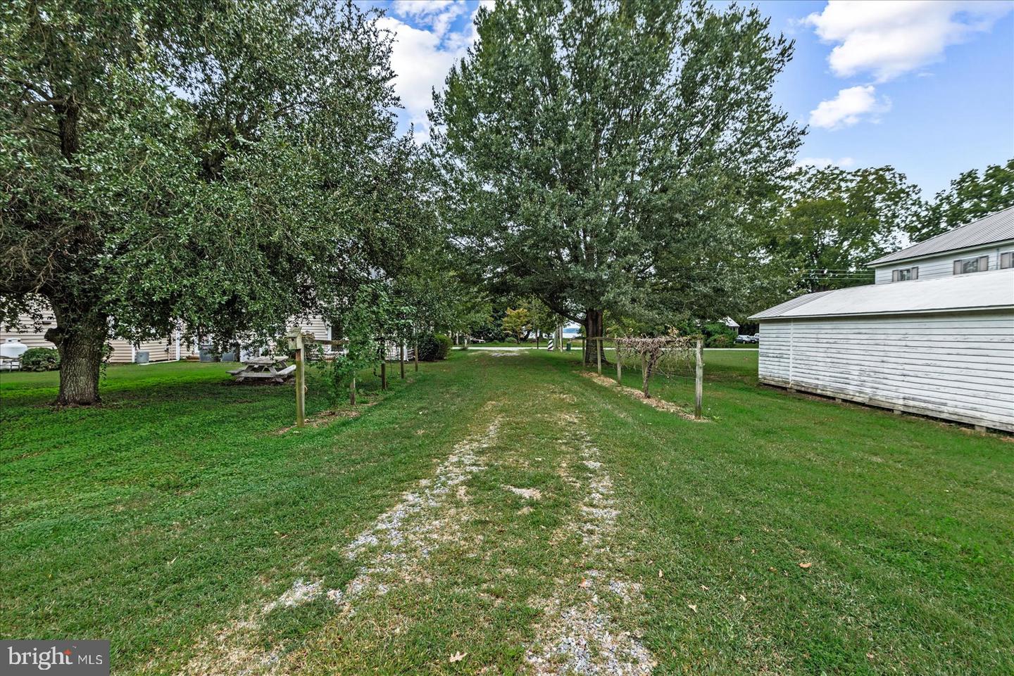 92 FRONT ST, WARSAW, Virginia 22572, 5 Bedrooms Bedrooms, ,3 BathroomsBathrooms,Residential,For sale,92 FRONT ST,VARV2000538 MLS # VARV2000538