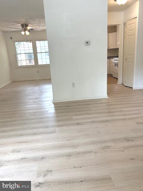 14812 SMETHWICK PL, CENTREVILLE, Virginia 20120, 3 Bedrooms Bedrooms, ,2 BathroomsBathrooms,Residential,For sale,14812 SMETHWICK PL,VAFX2263310 MLS # VAFX2263310