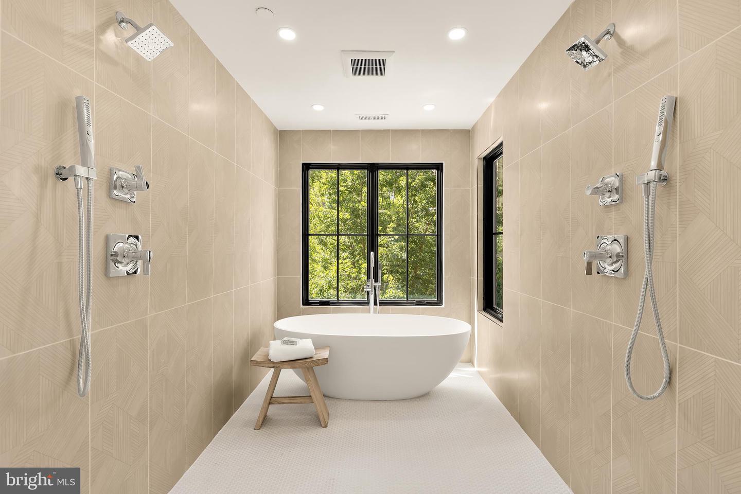 1205 10TH ST NW #1, WASHINGTON, District Of Columbia 20001, 4 Bedrooms Bedrooms, ,3 BathroomsBathrooms,Residential,For sale,1205 10TH ST NW #1,DCDC2222206 MLS # DCDC2222206