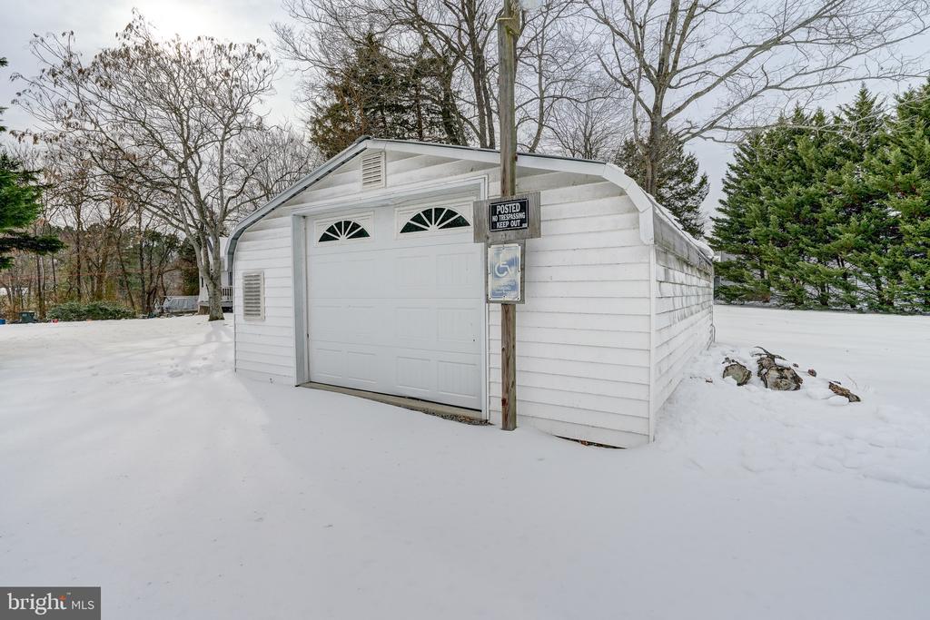 225 LAKEVIEW DR, MINERAL, Virginia 23117, 2 Bedrooms Bedrooms, ,2 BathroomsBathrooms,Residential,225 LAKEVIEW DR,VALA2009248 MLS # VALA2009248