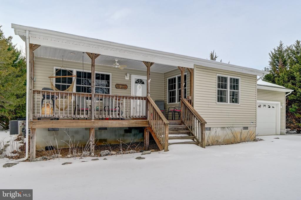 225 LAKEVIEW DR, MINERAL, Virginia 23117, 2 Bedrooms Bedrooms, ,2 BathroomsBathrooms,Residential,225 LAKEVIEW DR,VALA2009248 MLS # VALA2009248