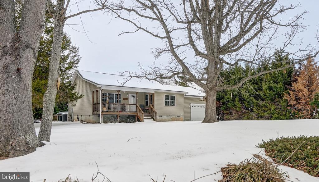 225 LAKEVIEW DR, MINERAL, Virginia 23117, 2 Bedrooms Bedrooms, ,2 BathroomsBathrooms,Residential,225 LAKEVIEW DR,VALA2009248 MLS # VALA2009248