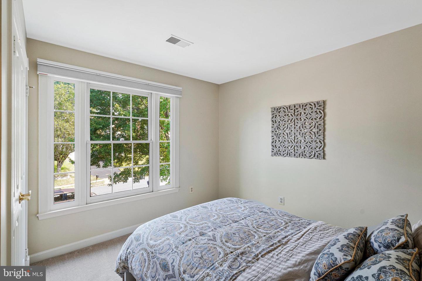 20627 CUTWATER PL, STERLING, Virginia 20165, 4 Bedrooms Bedrooms, 7 Rooms Rooms,2 BathroomsBathrooms,Residential,For sale,20627 CUTWATER PL,VALO2107444 MLS # VALO2107444