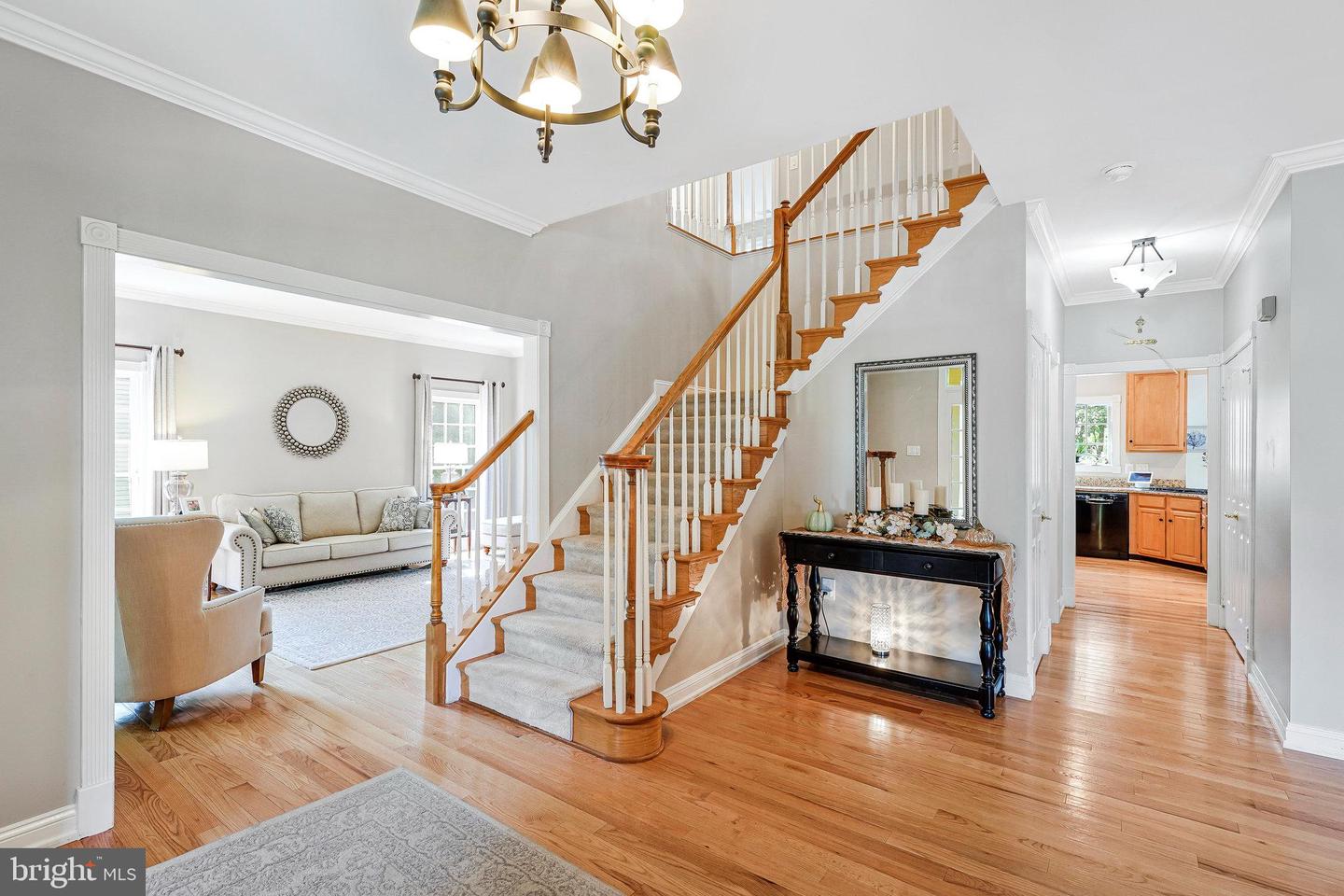 20627 CUTWATER PL, STERLING, Virginia 20165, 4 Bedrooms Bedrooms, 7 Rooms Rooms,2 BathroomsBathrooms,Residential,For sale,20627 CUTWATER PL,VALO2107444 MLS # VALO2107444