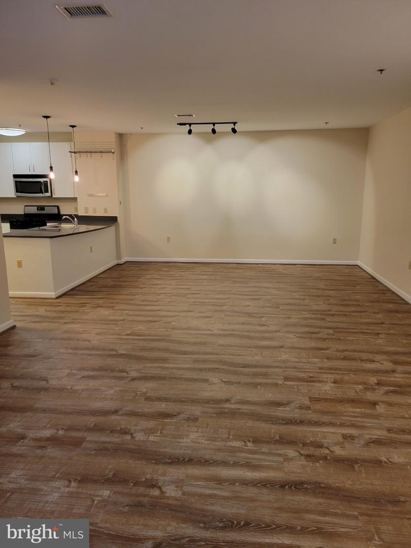 1300 N STREET NW NW #21, WASHINGTON, District Of Columbia 20005, 1 Bedroom Bedrooms, ,1 BathroomBathrooms,Residential,For sale,1300 N STREET NW NW #21,DCDC2225472 MLS # DCDC2225472