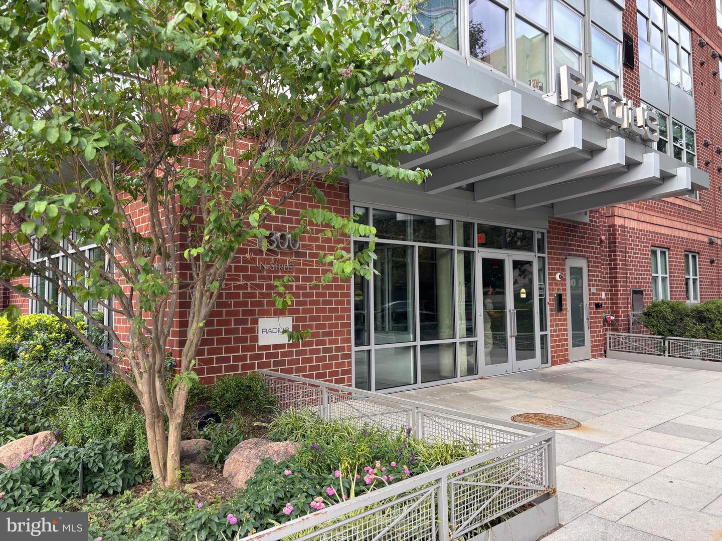 1300 N STREET NW NW #21, WASHINGTON, District Of Columbia 20005, 1 Bedroom Bedrooms, ,1 BathroomBathrooms,Residential,For sale,1300 N STREET NW NW #21,DCDC2225472 MLS # DCDC2225472