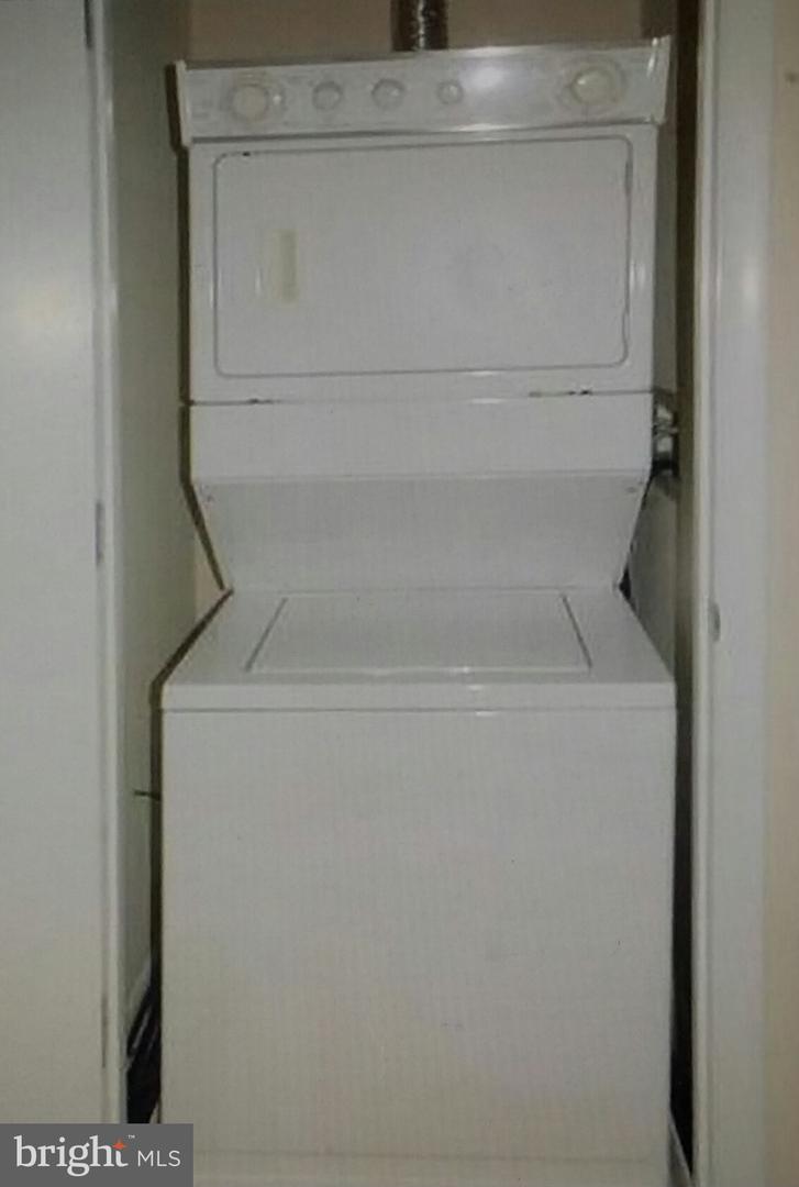 1300 N STREET NW NW #21, WASHINGTON, District Of Columbia 20005, 1 Bedroom Bedrooms, ,1 BathroomBathrooms,Residential,For sale,1300 N STREET NW NW #21,DCDC2225472 MLS # DCDC2225472