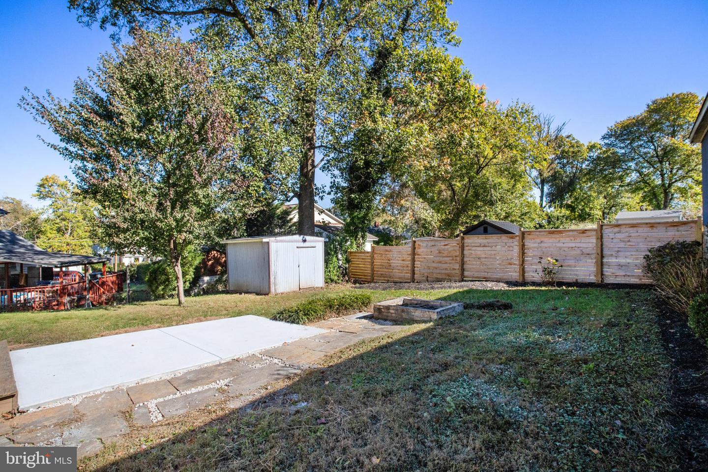 6908 BARRETT, FALLS CHURCH, Virginia 22042, 3 Bedrooms Bedrooms, 8 Rooms Rooms,2 BathroomsBathrooms,Residential,For sale,6908 BARRETT,VAFX2274118 MLS # VAFX2274118