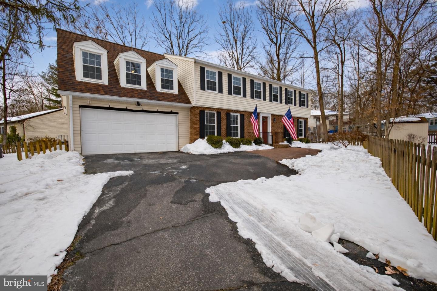 15806 LAZY DAY LN, DUMFRIES, Virginia 22025, 5 Bedrooms Bedrooms, ,4 BathroomsBathrooms,Residential,For sale,15806 LAZY DAY LN,VAPW2106088 MLS # VAPW2106088