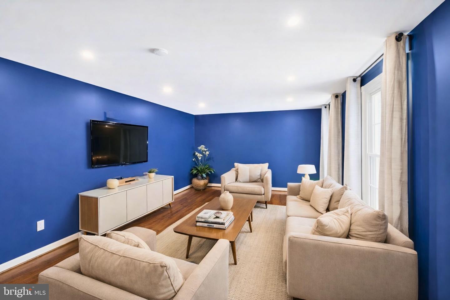 15806 LAZY DAY LN, DUMFRIES, Virginia 22025, 5 Bedrooms Bedrooms, ,4 BathroomsBathrooms,Residential,For sale,15806 LAZY DAY LN,VAPW2106088 MLS # VAPW2106088