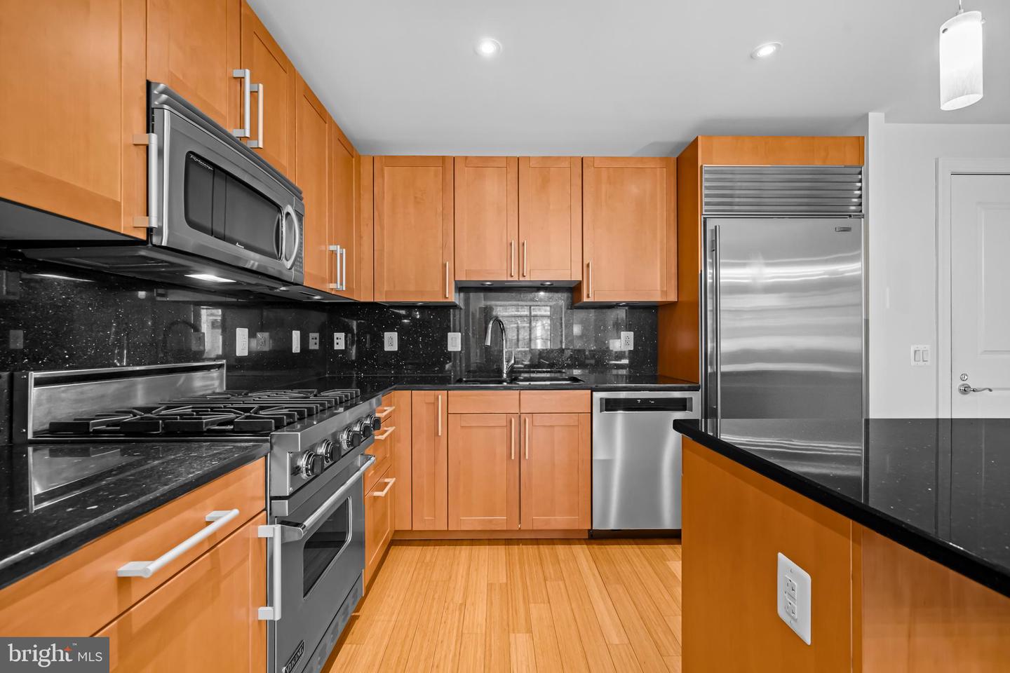 2425 L ST NW #537, WASHINGTON, District Of Columbia 20037, 2 Bedrooms Bedrooms, ,2 BathroomsBathrooms,Residential,For sale,2425 L ST NW #537,DCDC2228206 MLS # DCDC2228206