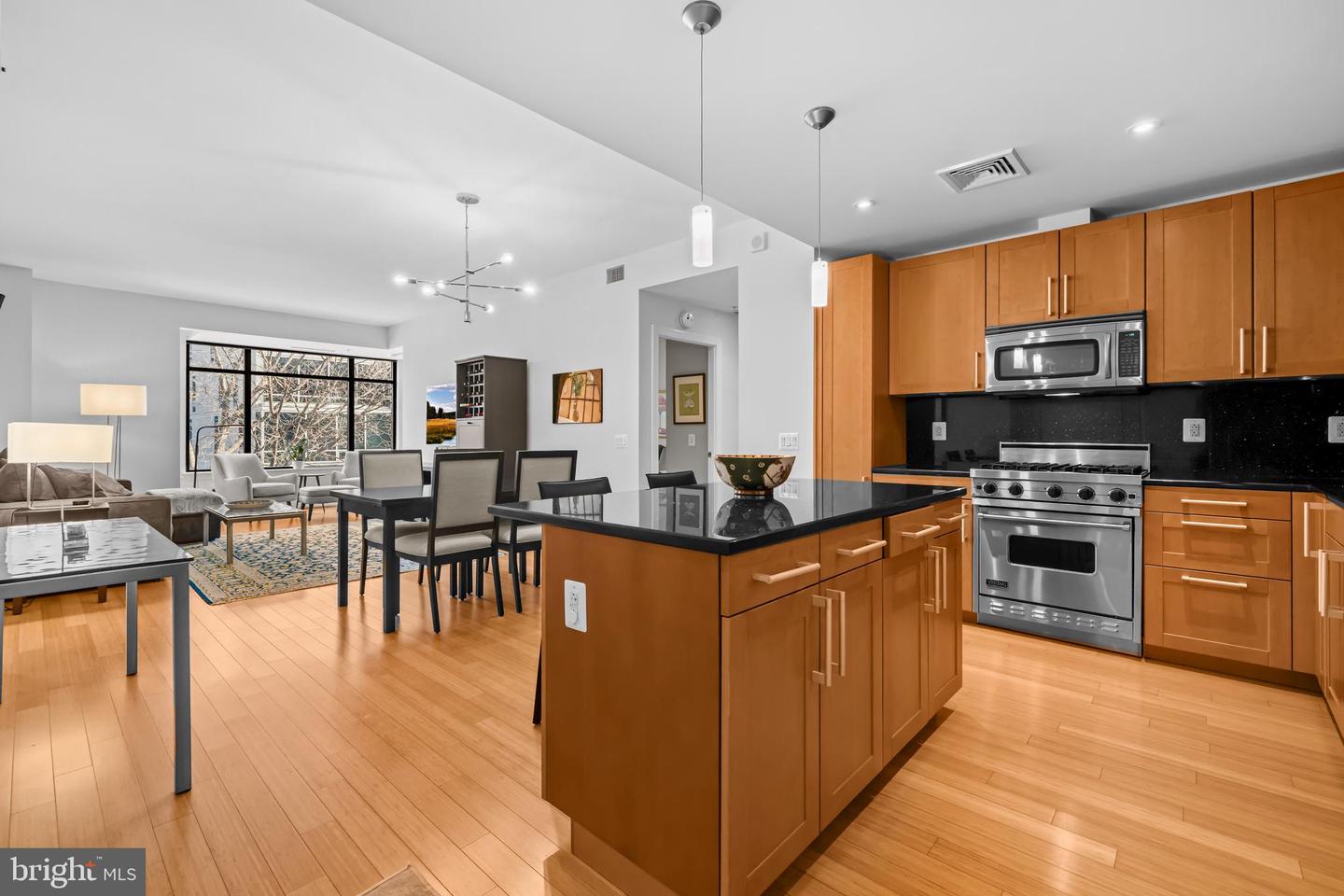 2425 L ST NW #537, WASHINGTON, District Of Columbia 20037, 2 Bedrooms Bedrooms, ,2 BathroomsBathrooms,Residential,For sale,2425 L ST NW #537,DCDC2228206 MLS # DCDC2228206