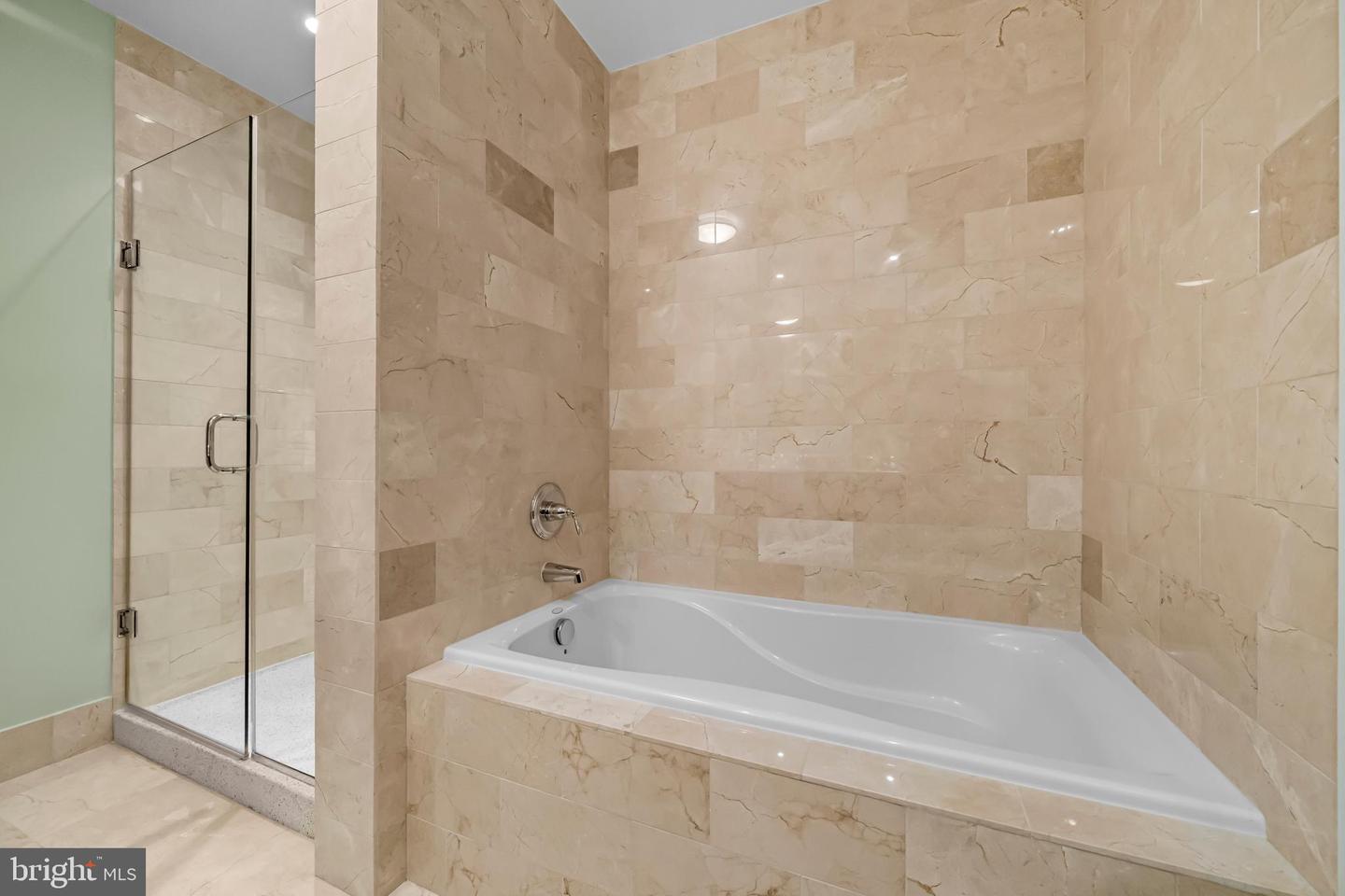 2425 L ST NW #537, WASHINGTON, District Of Columbia 20037, 2 Bedrooms Bedrooms, ,2 BathroomsBathrooms,Residential,For sale,2425 L ST NW #537,DCDC2228206 MLS # DCDC2228206