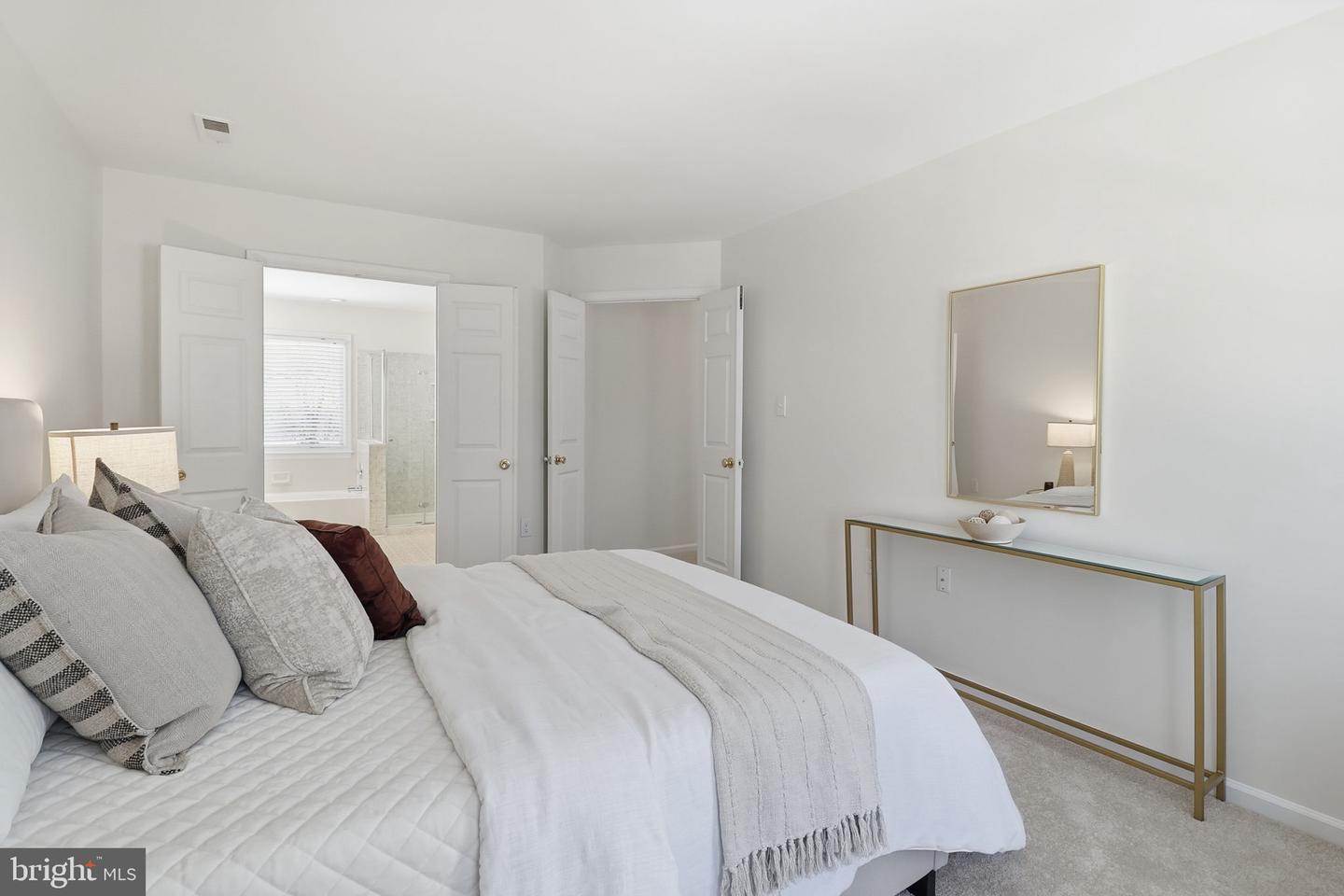 13566 COBRA DR, HERNDON, Virginia 20171, 4 Bedrooms Bedrooms, 20 Rooms Rooms,3 BathroomsBathrooms,Residential,For sale,13566 COBRA DR,VAFX2275774 MLS # VAFX2275774