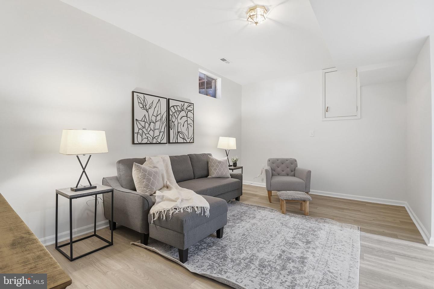 13566 COBRA DR, HERNDON, Virginia 20171, 4 Bedrooms Bedrooms, 20 Rooms Rooms,3 BathroomsBathrooms,Residential,For sale,13566 COBRA DR,VAFX2275774 MLS # VAFX2275774