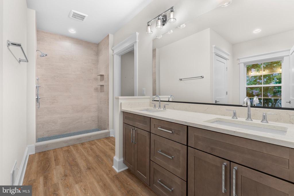 ALBRECHT LN, WARRENTON, Virginia, 3 Bedrooms Bedrooms, ,2 BathroomsBathrooms,Residential,ALBRECHT LN,VAFQ2020408 MLS # VAFQ2020408