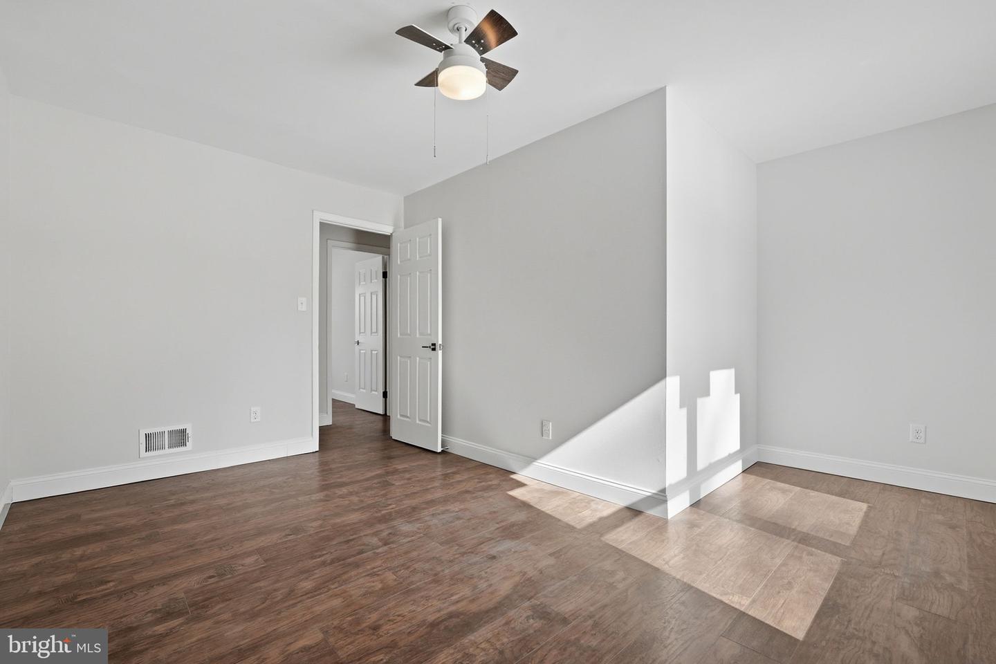 5909 ONE PENNY DR, FAIRFAX STATION, Virginia 22039, 6 Bedrooms Bedrooms, ,3 BathroomsBathrooms,Residential,For sale,5909 ONE PENNY DR,VAFX2277538 MLS # VAFX2277538 5909 ONE PENNY DR, FAIRFAX STATION, Virginia 22039, 6 Bedrooms Bedrooms, ,3 BathroomsBathrooms,Residential,For sale,5909 ONE PENNY DR,VAFX2277538 MLS # VAFX2277538