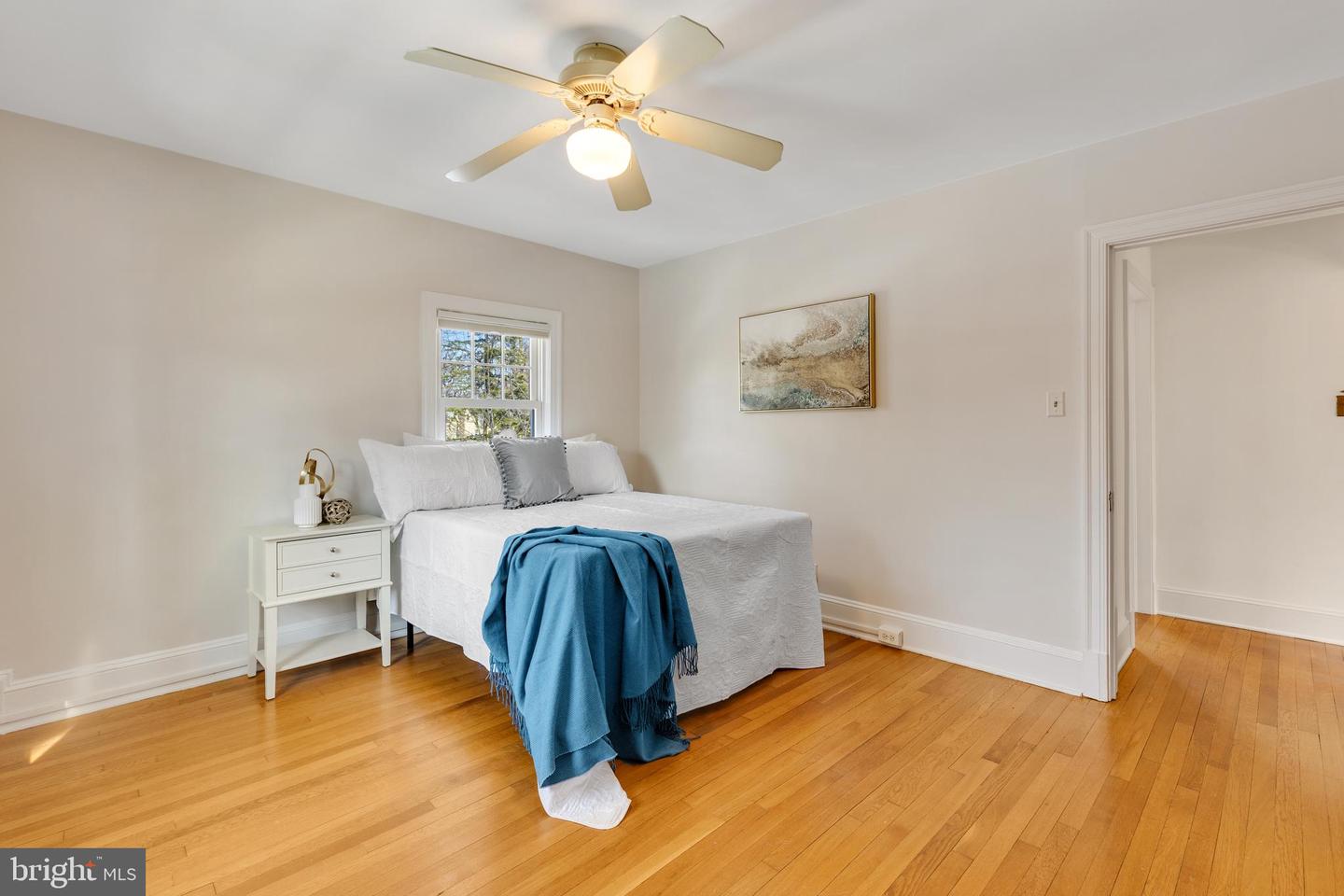 305 N KENMORE ST, ARLINGTON, Virginia 22201, 3 Bedrooms Bedrooms, ,3 BathroomsBathrooms,Residential,For sale,305 N KENMORE ST,VAAR2065702 MLS # VAAR2065702