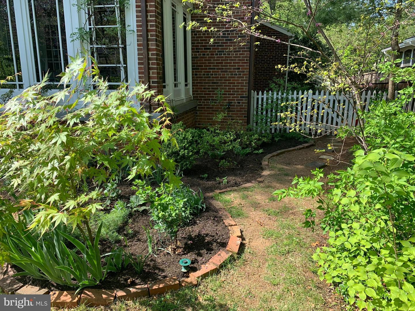 305 N KENMORE ST, ARLINGTON, Virginia 22201, 3 Bedrooms Bedrooms, ,3 BathroomsBathrooms,Residential,For sale,305 N KENMORE ST,VAAR2065702 MLS # VAAR2065702