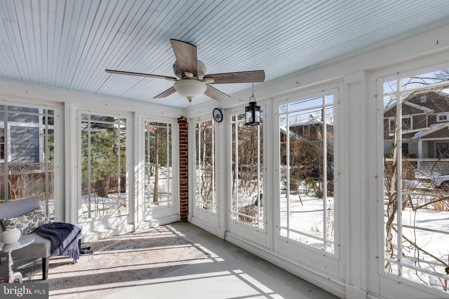 305 N KENMORE ST, ARLINGTON, Virginia 22201, 3 Bedrooms Bedrooms, ,3 BathroomsBathrooms,Residential,For sale,305 N KENMORE ST,VAAR2065702 MLS # VAAR2065702