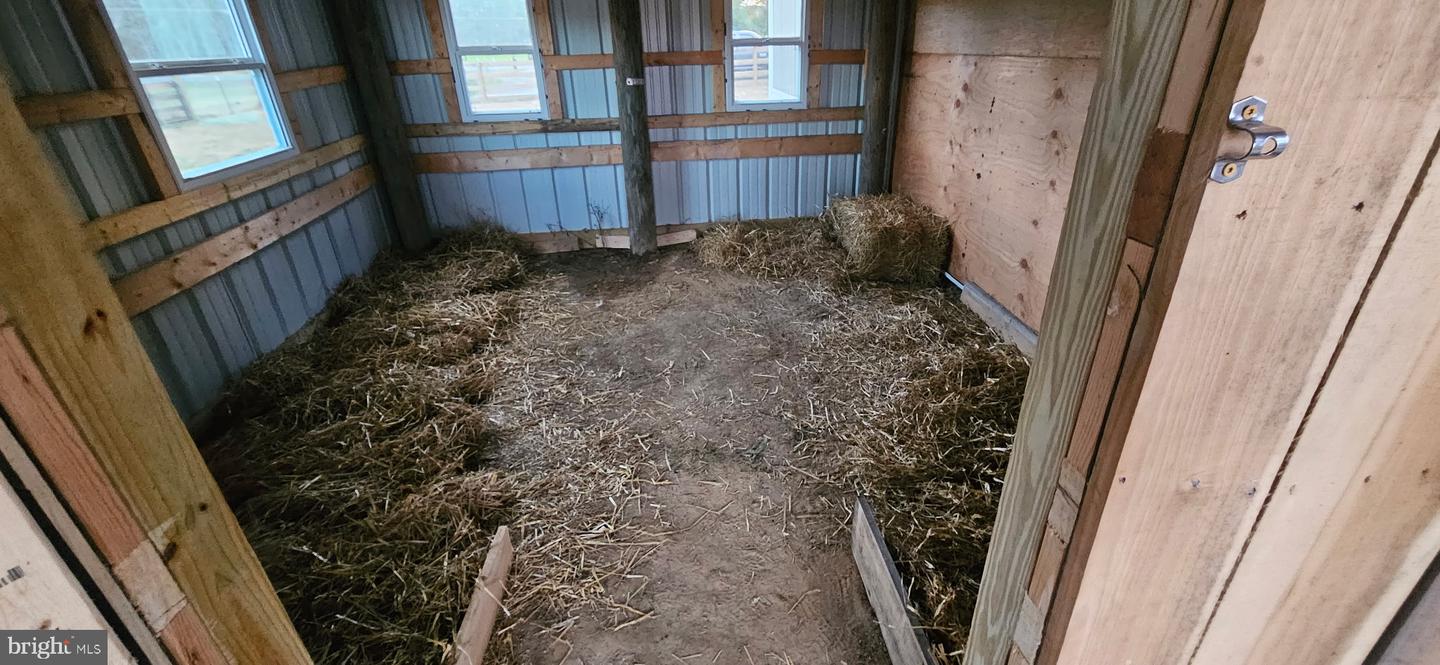 2033 COURTHOUSE RD, HEATHSVILLE, Virginia 22473, 3 Bedrooms Bedrooms, 5 Rooms Rooms,2 BathroomsBathrooms,Residential,For sale,2033 COURTHOUSE RD,VANV2001824 MLS # VANV2001824