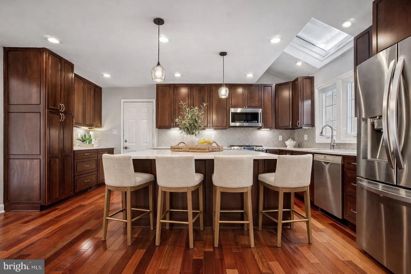 15320 JORDANS JOURNEY DR, CENTREVILLE, Virginia 20120, 4 Bedrooms Bedrooms, ,3 BathroomsBathrooms,Residential,For sale,15320 JORDANS JOURNEY DR,VAFX2279844 MLS # VAFX2279844