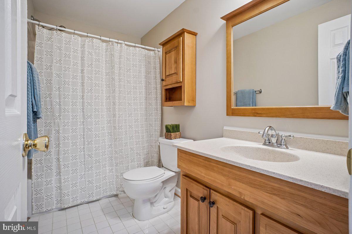 15320 JORDANS JOURNEY DR, CENTREVILLE, Virginia 20120, 4 Bedrooms Bedrooms, ,3 BathroomsBathrooms,Residential,For sale,15320 JORDANS JOURNEY DR,VAFX2279844 MLS # VAFX2279844