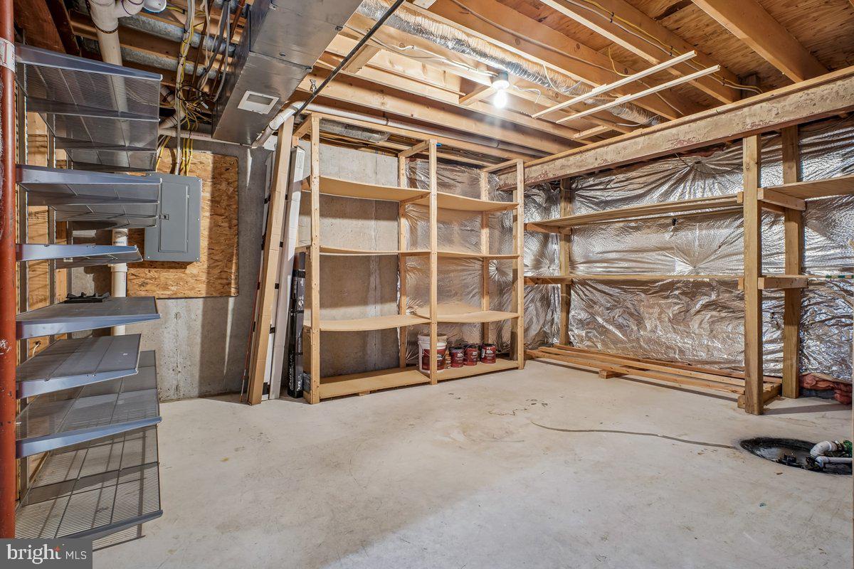 15320 JORDANS JOURNEY DR, CENTREVILLE, Virginia 20120, 4 Bedrooms Bedrooms, ,3 BathroomsBathrooms,Residential,For sale,15320 JORDANS JOURNEY DR,VAFX2279844 MLS # VAFX2279844