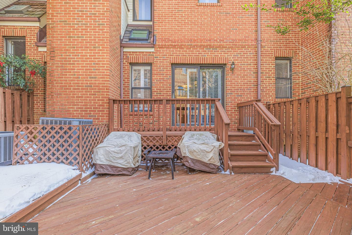 1465 HAMPTON HILL CIR, MCLEAN, Virginia 22101, 4 Bedrooms Bedrooms, ,4 BathroomsBathrooms,Residential,For sale,1465 HAMPTON HILL CIR,VAFX2280066 MLS # VAFX2280066