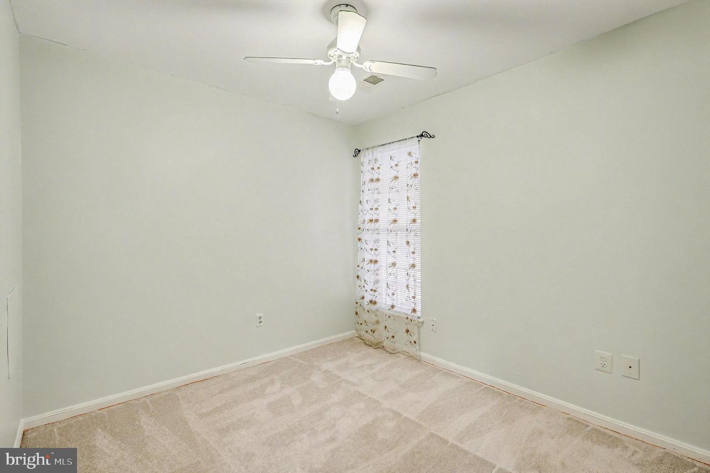 20402 COOL FERN SQ #20402, ASHBURN, Virginia 20147, 4 Bedrooms Bedrooms, ,3 BathroomsBathrooms,Residential,For sale,20402 COOL FERN SQ #20402,VALO2111614 MLS # VALO2111614