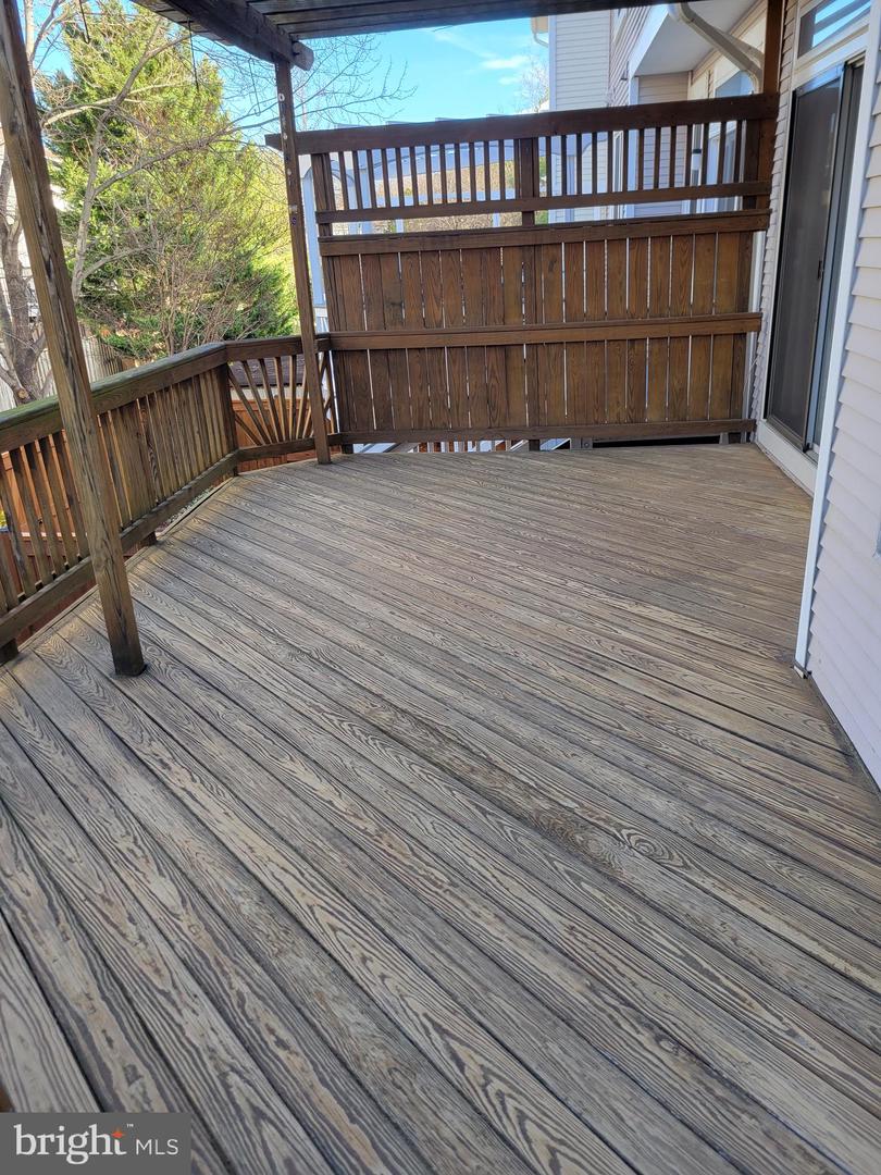 20402 COOL FERN SQ #20402, ASHBURN, Virginia 20147, 4 Bedrooms Bedrooms, ,3 BathroomsBathrooms,Residential,For sale,20402 COOL FERN SQ #20402,VALO2111614 MLS # VALO2111614