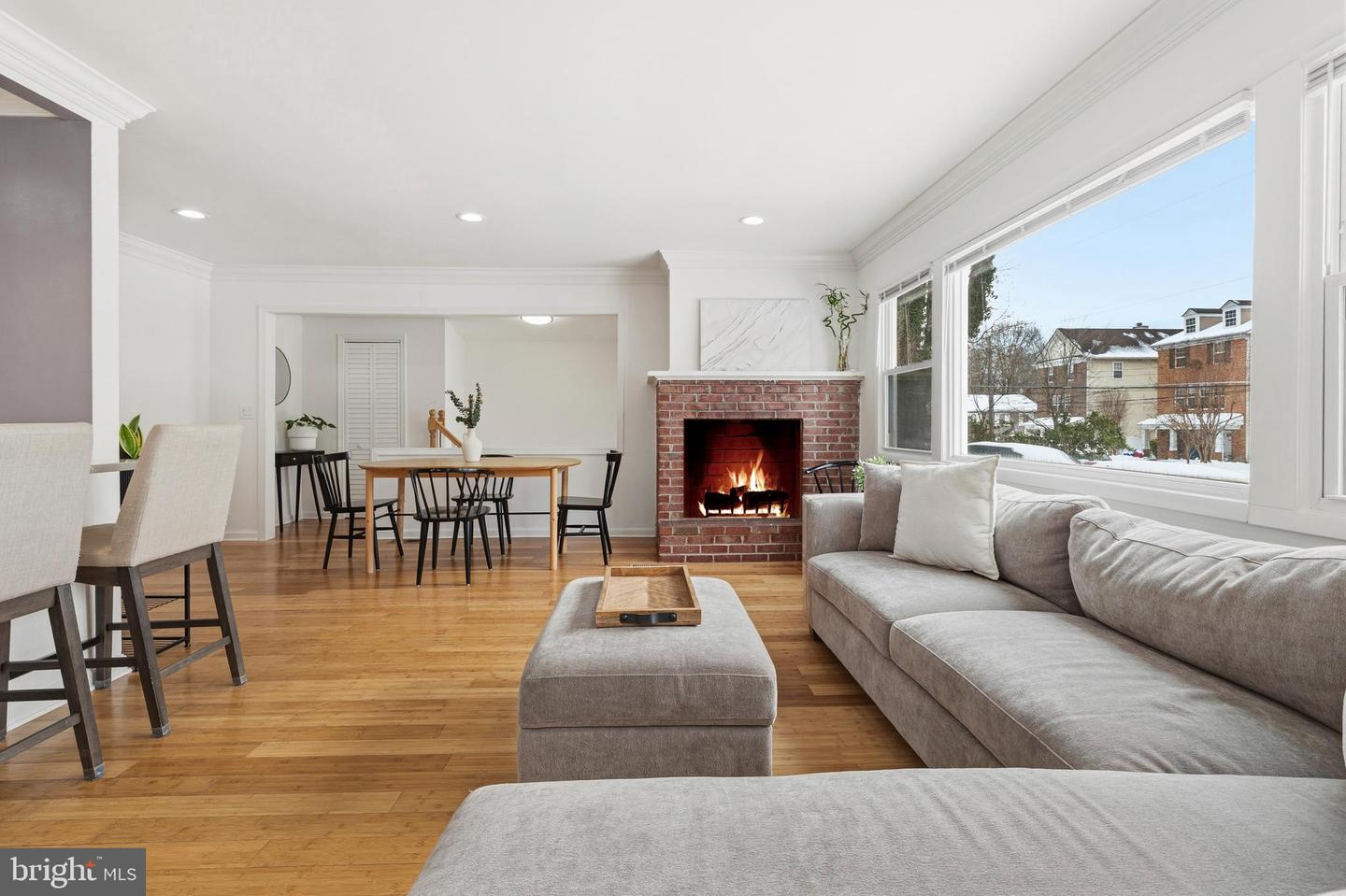 2914 DOUGLAS ST, ALEXANDRIA, Virginia 22306, 5 Bedrooms Bedrooms, ,2 BathroomsBathrooms,Residential,For sale,2914 DOUGLAS ST,VAFX2280672 MLS # VAFX2280672