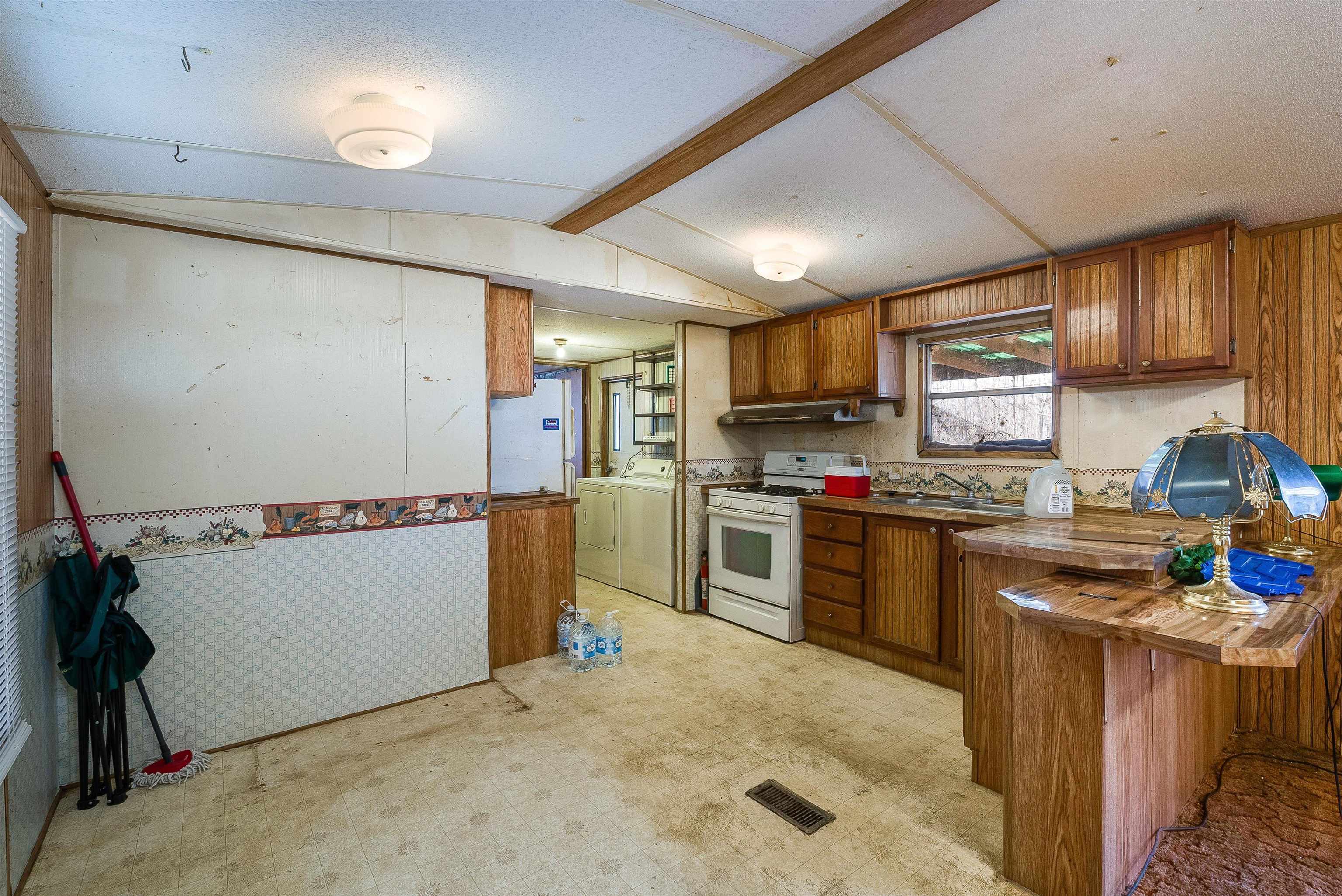 2851 THOROFARE RD, ELKTON, Virginia 22827, 2 Bedrooms Bedrooms, ,1 BathroomBathrooms,Residential,2851 THOROFARE RD,673023 MLS # 673023