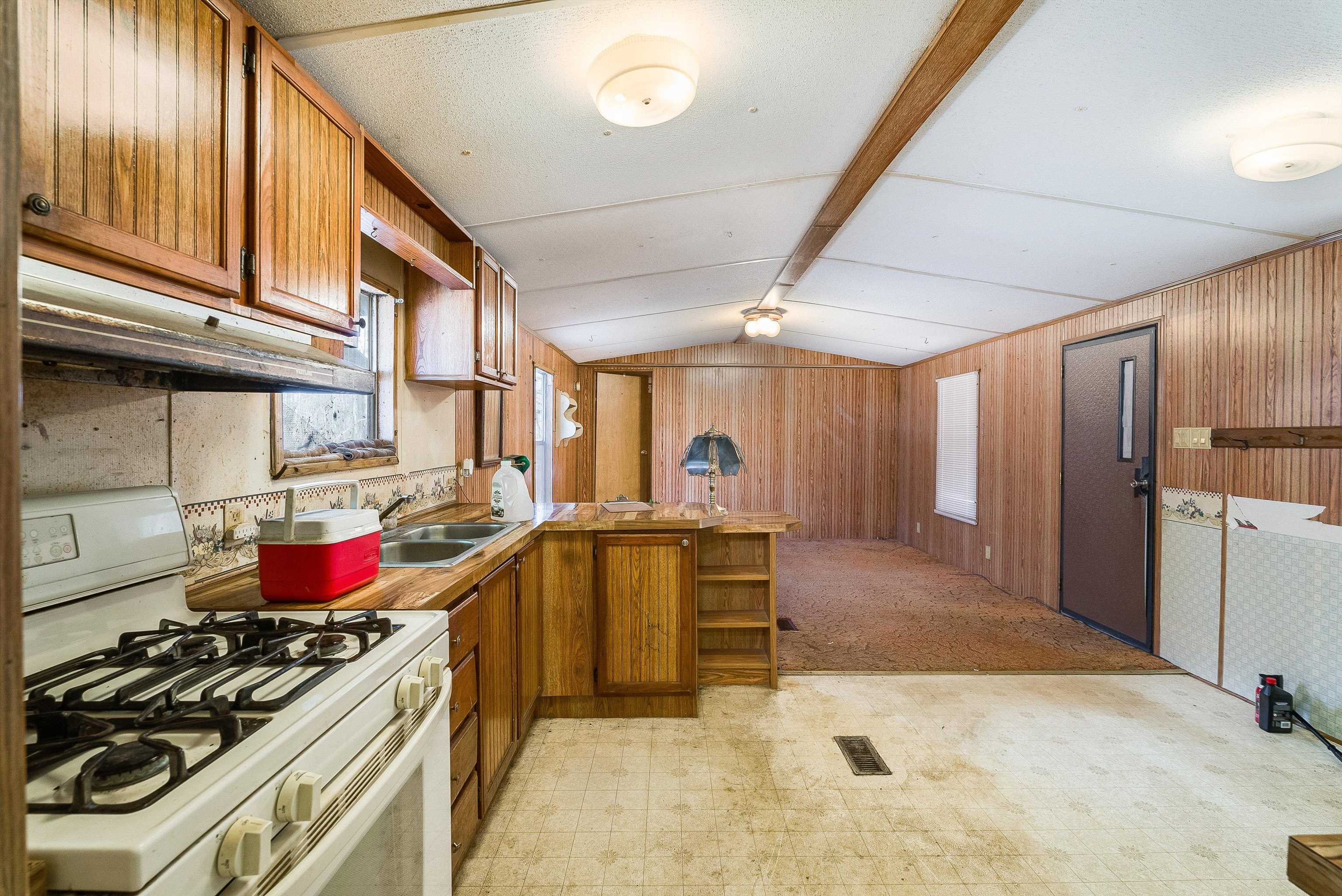 2851 THOROFARE RD, ELKTON, Virginia 22827, 2 Bedrooms Bedrooms, ,1 BathroomBathrooms,Residential,2851 THOROFARE RD,673023 MLS # 673023