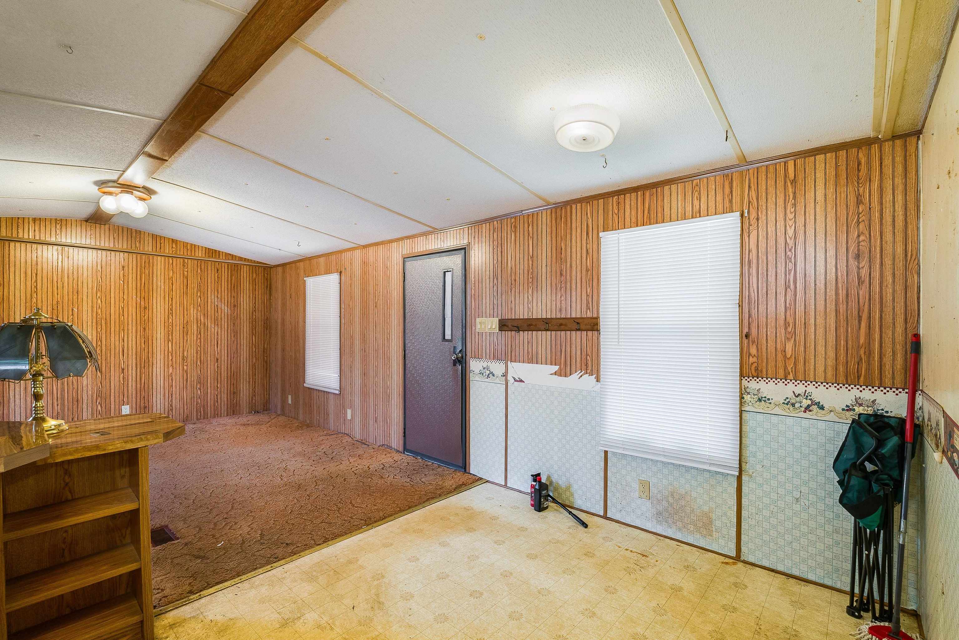 2851 THOROFARE RD, ELKTON, Virginia 22827, 2 Bedrooms Bedrooms, ,1 BathroomBathrooms,Residential,2851 THOROFARE RD,673023 MLS # 673023