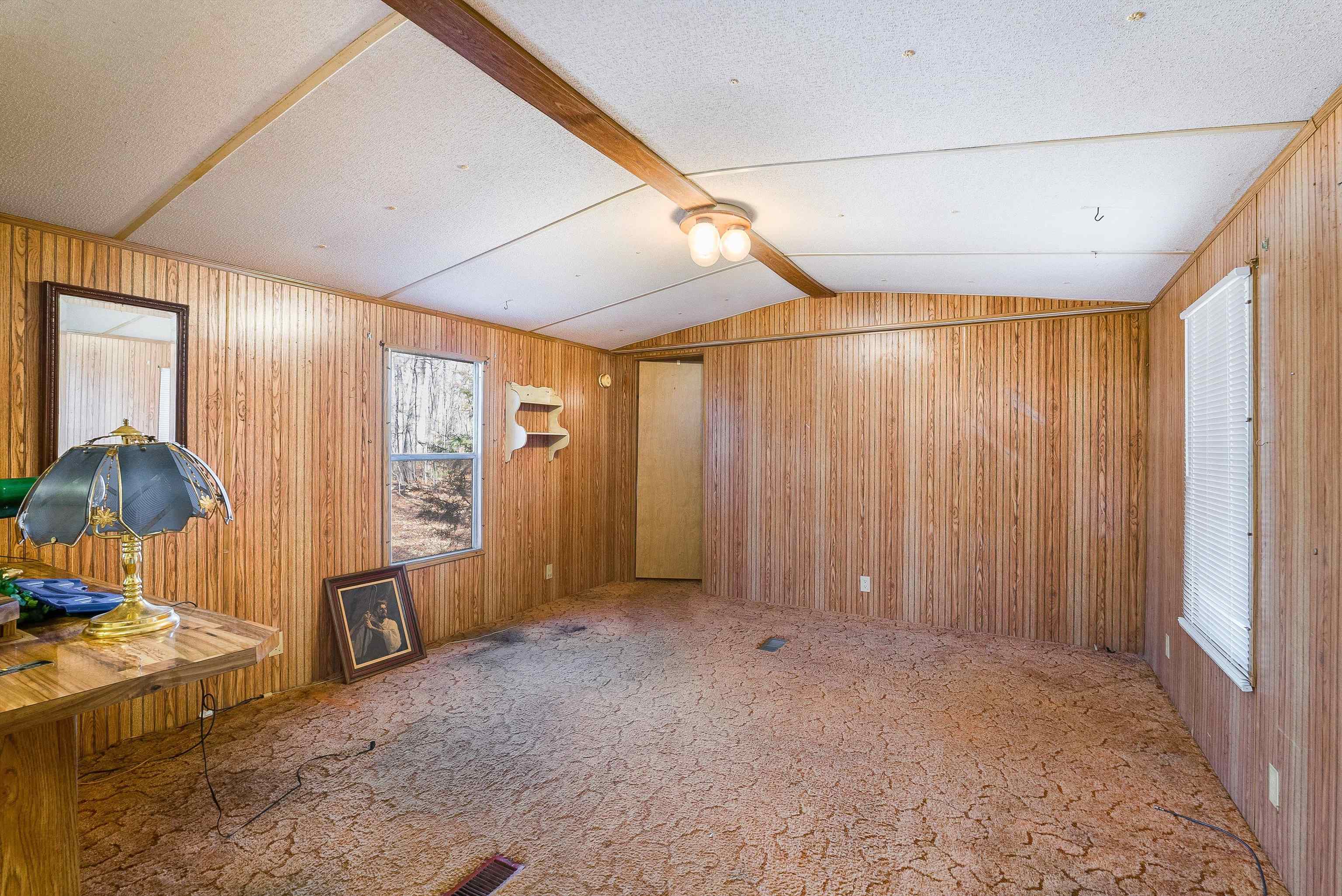 2851 THOROFARE RD, ELKTON, Virginia 22827, 2 Bedrooms Bedrooms, ,1 BathroomBathrooms,Residential,2851 THOROFARE RD,673023 MLS # 673023