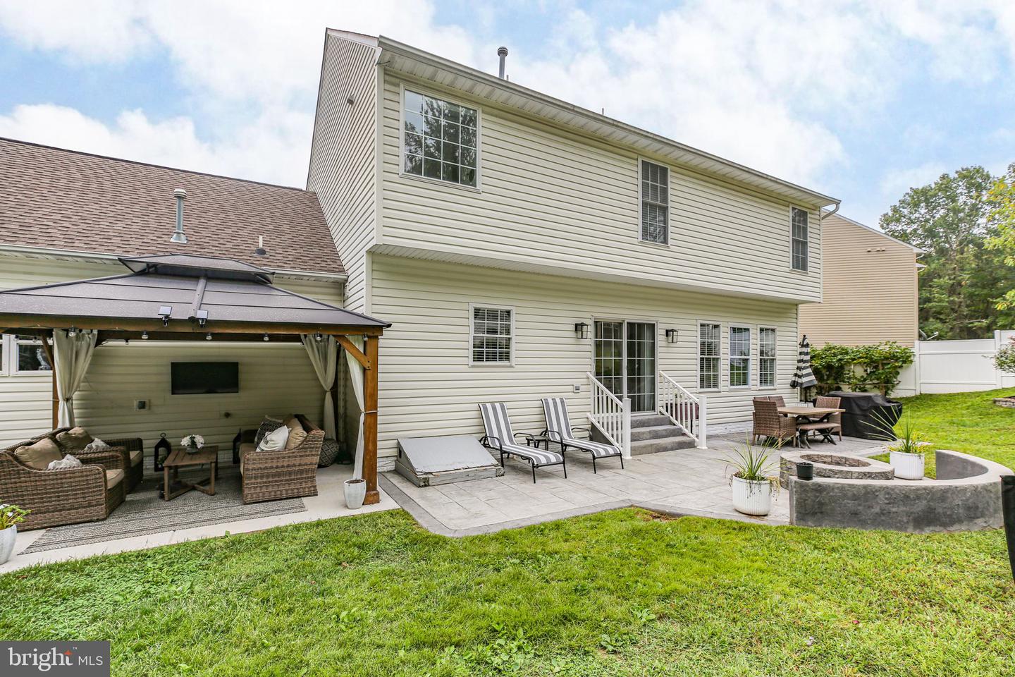 12002 PADDOCK PL, FREDERICKSBURG, Virginia 22407, 4 Bedrooms Bedrooms, ,2 BathroomsBathrooms,Residential,For sale,12002 PADDOCK PL,VASP2037982 MLS # VASP2037982