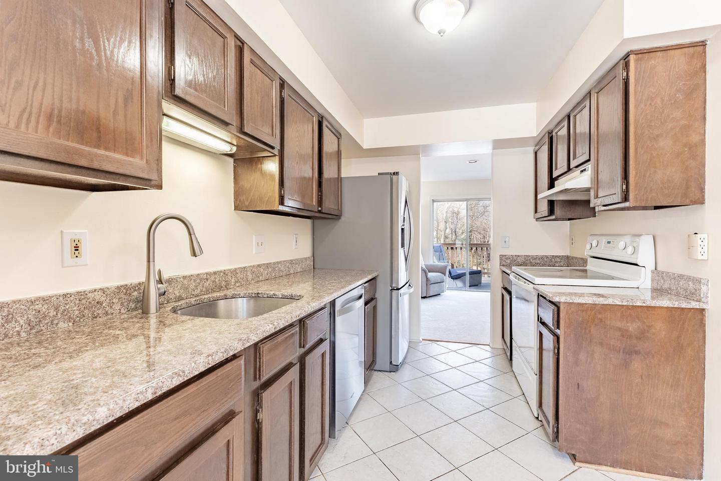 6143 MARTINS LANDING CT, BURKE, Virginia 22015, 3 Bedrooms Bedrooms, ,2 BathroomsBathrooms,Residential,For sale,6143 MARTINS LANDING CT,VAFX2282110 MLS # VAFX2282110