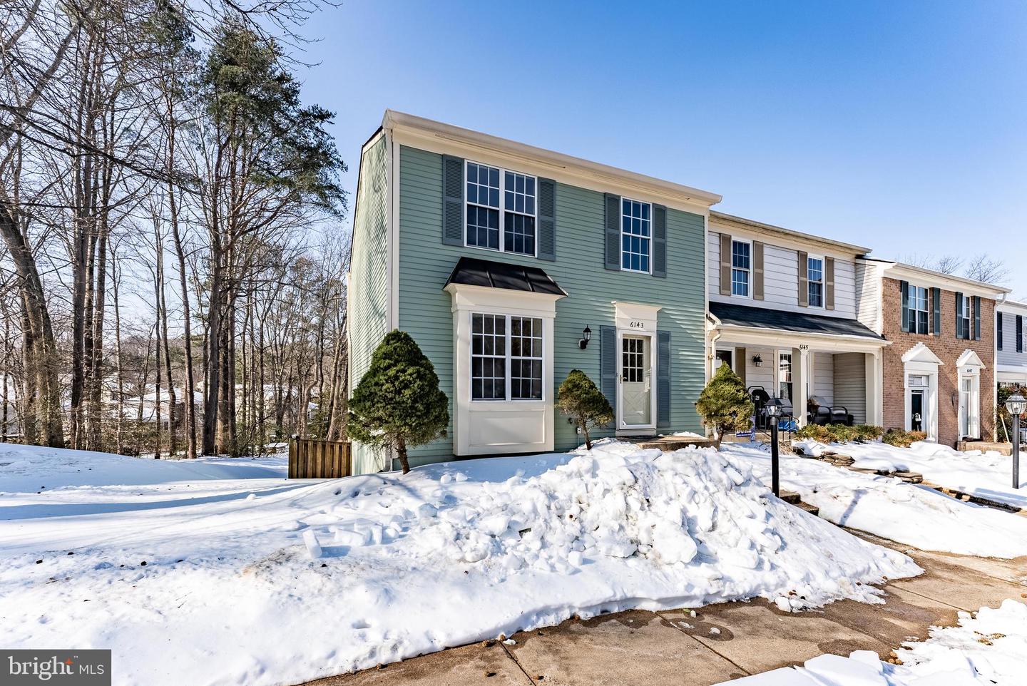 6143 MARTINS LANDING CT, BURKE, Virginia 22015, 3 Bedrooms Bedrooms, ,2 BathroomsBathrooms,Residential,For sale,6143 MARTINS LANDING CT,VAFX2282110 MLS # VAFX2282110