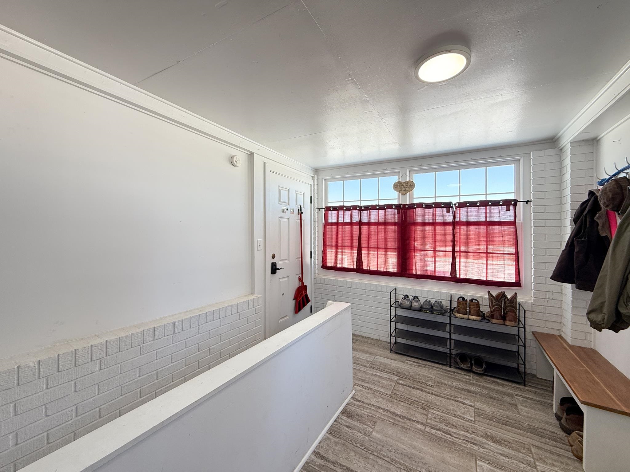 1448 STUARTS DRAFT HWY, STUARTS DRAFT, Virginia 24477, 3 Bedrooms Bedrooms, ,1 BathroomBathrooms,Residential,1448 STUARTS DRAFT HWY,673027 MLS # 673027