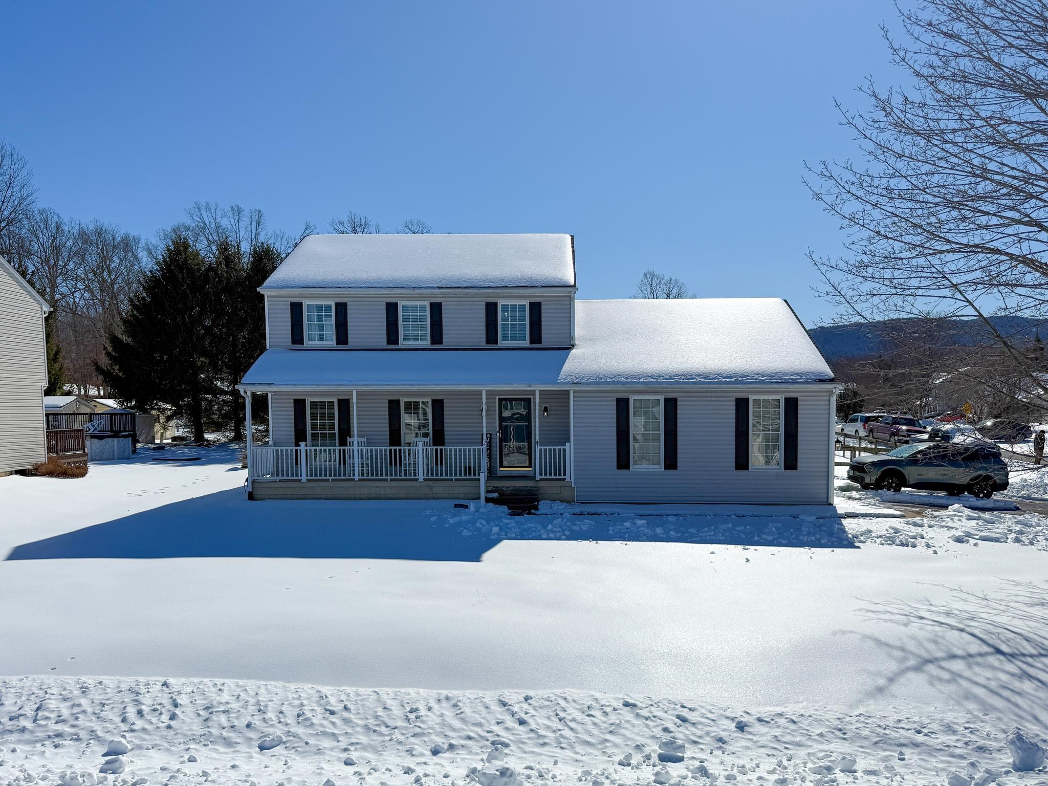 12 CEOCIA LN, STUARTS DRAFT, Virginia 24477, 3 Bedrooms Bedrooms, ,2 BathroomsBathrooms,Residential,12 CEOCIA LN,673028 MLS # 673028