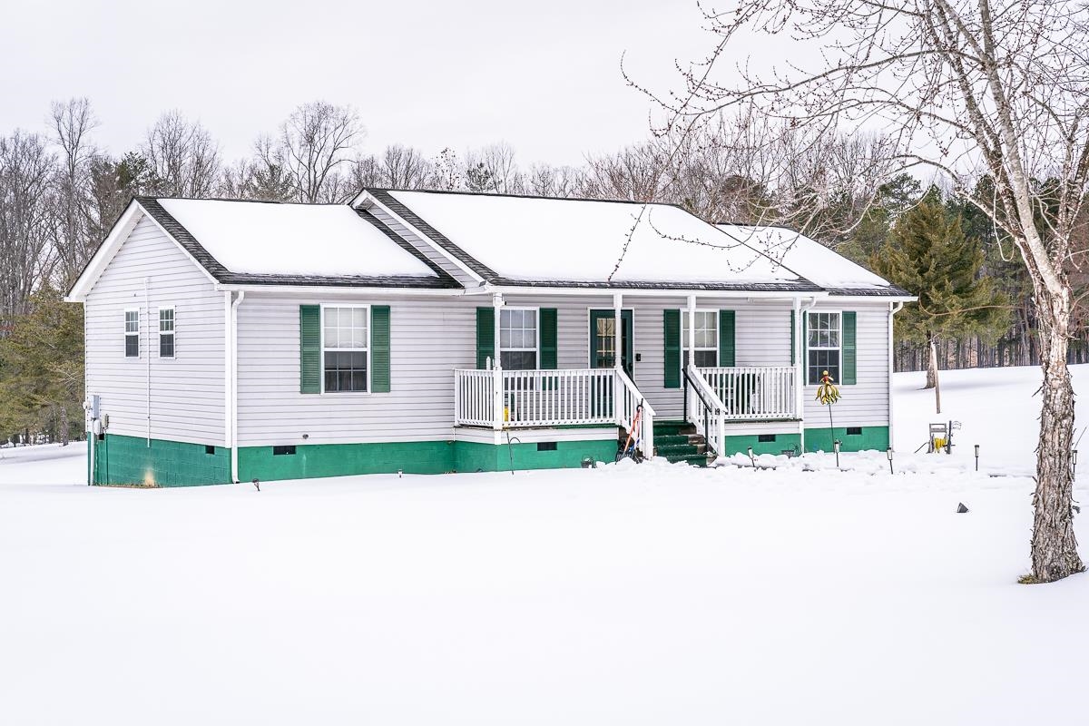 190 MARTIN LN, PALMYRA, Virginia 22963, 4 Bedrooms Bedrooms, ,2 BathroomsBathrooms,Residential,190 MARTIN LN,673029 MLS # 673029