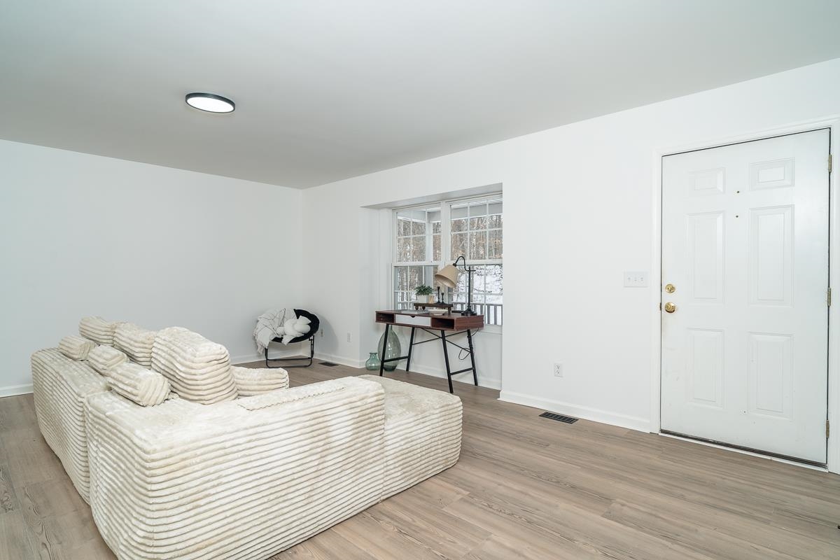 37 HATCHECHUBEE RD, PALMYRA, Virginia 22963, 3 Bedrooms Bedrooms, ,2 BathroomsBathrooms,Residential,37 HATCHECHUBEE RD,673030 MLS # 673030