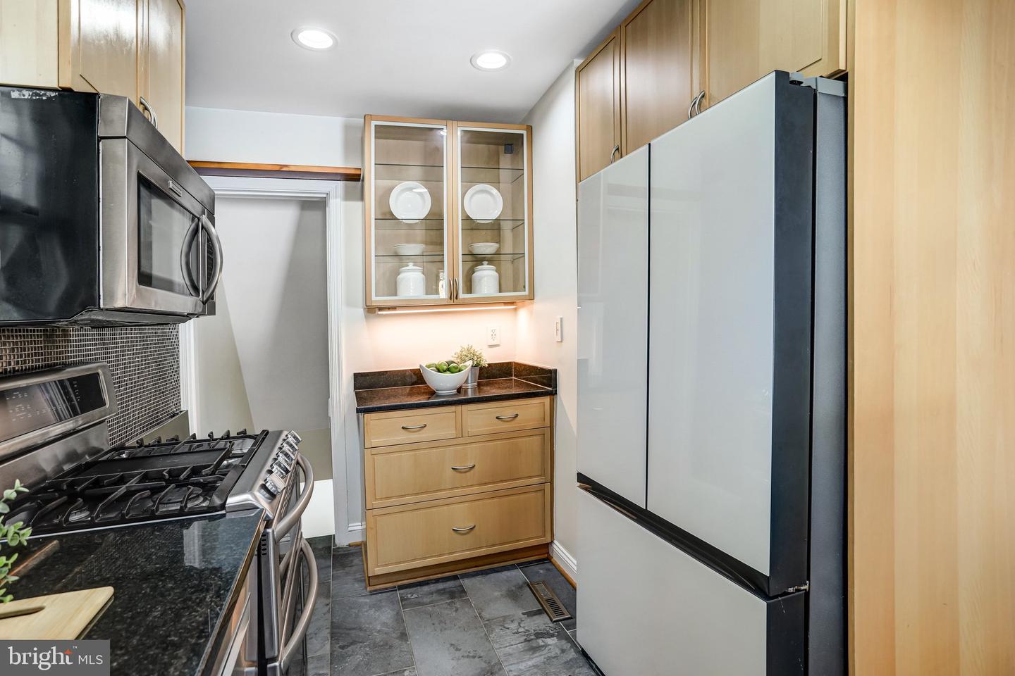 2708 SYCAMORE ST, ALEXANDRIA, Virginia 22305, 2 Bedrooms Bedrooms, ,2 BathroomsBathrooms,Residential,For sale,2708 SYCAMORE ST,VAAX2052128 MLS # VAAX2052128 2708 SYCAMORE ST, ALEXANDRIA, Virginia 22305, 2 Bedrooms Bedrooms, ,2 BathroomsBathrooms,Residential,For sale,2708 SYCAMORE ST,VAAX2052128 MLS # VAAX2052128