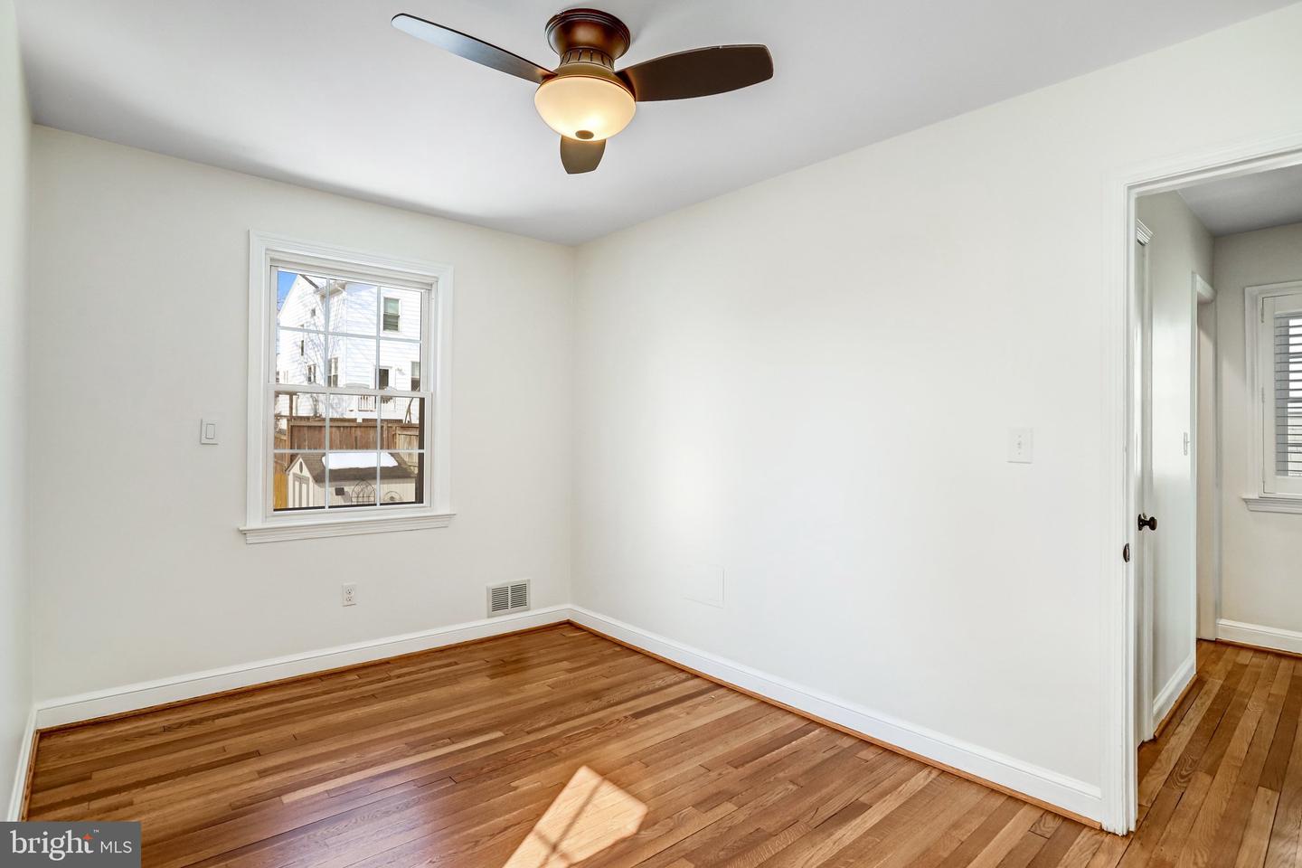 2708 SYCAMORE ST, ALEXANDRIA, Virginia 22305, 2 Bedrooms Bedrooms, ,2 BathroomsBathrooms,Residential,For sale,2708 SYCAMORE ST,VAAX2052128 MLS # VAAX2052128 2708 SYCAMORE ST, ALEXANDRIA, Virginia 22305, 2 Bedrooms Bedrooms, ,2 BathroomsBathrooms,Residential,For sale,2708 SYCAMORE ST,VAAX2052128 MLS # VAAX2052128