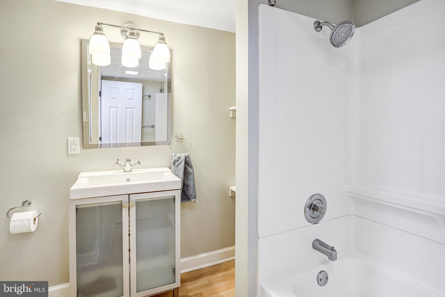 2708 SYCAMORE ST, ALEXANDRIA, Virginia 22305, 2 Bedrooms Bedrooms, ,2 BathroomsBathrooms,Residential,For sale,2708 SYCAMORE ST,VAAX2052128 MLS # VAAX2052128 2708 SYCAMORE ST, ALEXANDRIA, Virginia 22305, 2 Bedrooms Bedrooms, ,2 BathroomsBathrooms,Residential,For sale,2708 SYCAMORE ST,VAAX2052128 MLS # VAAX2052128