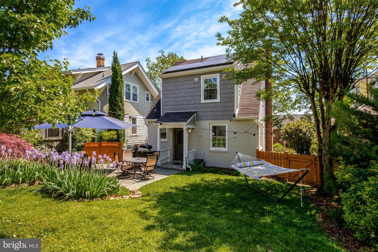 2708 SYCAMORE ST, ALEXANDRIA, Virginia 22305, 2 Bedrooms Bedrooms, ,2 BathroomsBathrooms,Residential,For sale,2708 SYCAMORE ST,VAAX2052128 MLS # VAAX2052128 2708 SYCAMORE ST, ALEXANDRIA, Virginia 22305, 2 Bedrooms Bedrooms, ,2 BathroomsBathrooms,Residential,For sale,2708 SYCAMORE ST,VAAX2052128 MLS # VAAX2052128