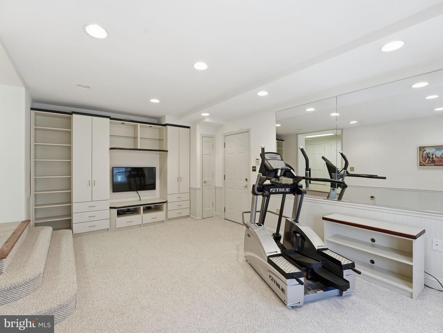 4944 QUEBEC ST NW, WASHINGTON, District Of Columbia 20016, 4 Bedrooms Bedrooms, ,3 BathroomsBathrooms,Residential,For sale,4944 QUEBEC ST NW,DCDC2234318 MLS # DCDC2234318