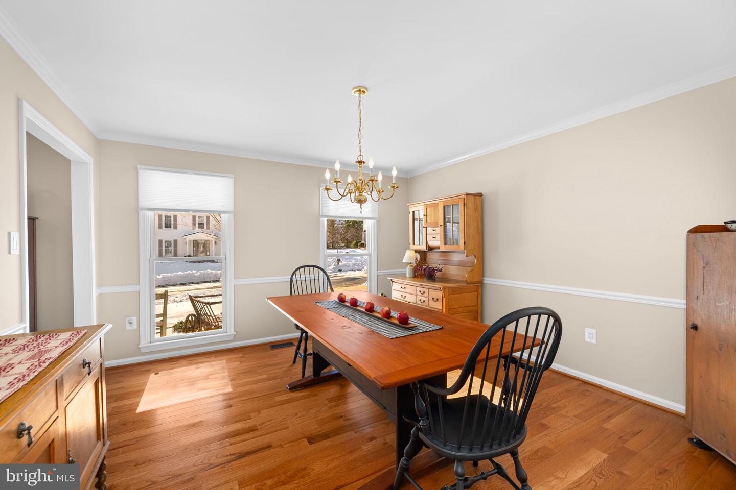 9616 OAKINGTON DR, FAIRFAX STATION, Virginia 22039, 4 Bedrooms Bedrooms, ,3 BathroomsBathrooms,Residential,For sale,9616 OAKINGTON DR,VAFX2282284 MLS # VAFX2282284